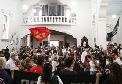 Governo acompanhará investigação sobre protesto em igreja, diz Bolsonaro