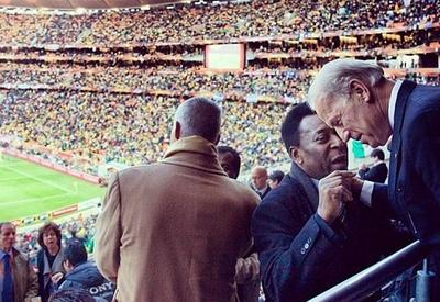 Ascensão de Pelé "é uma história do que é possível", diz presidente dos EUA