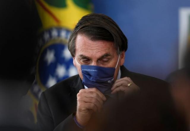 Auxílio emergencial será pago em 5 de abril, se Bolsonaro autorizar