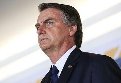 TSE começa a julgar ação contra Bolsonaro; EUA confirmam mortes em submarino