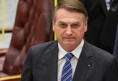 Bolsonaro entra com pedido de visto para prorrogar estadia nos EUA