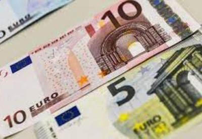 Banco Central Europeu eleva juros em 0,5 ponto percentual
