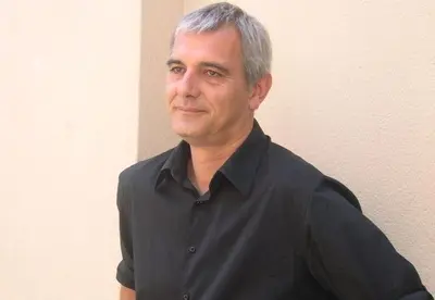 Morre diretor francês Laurent Cantet, vencedor da Palma de Ouro pelo filme "Entre os Muros da Escola"