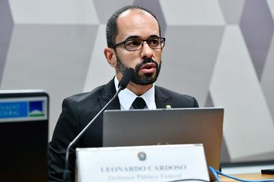 Leonardo Magalhães é oficializado como defensor público-geral
