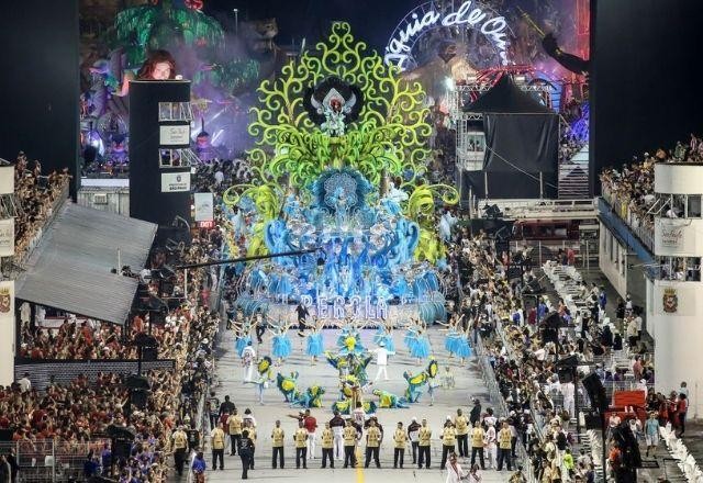 Prefeitura de SP define protocolo para desfiles de carnaval em 2022