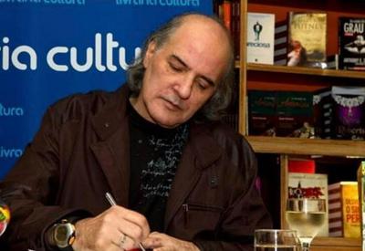 Jornalista Carlos Roberto Amorim morre aos 71 anos