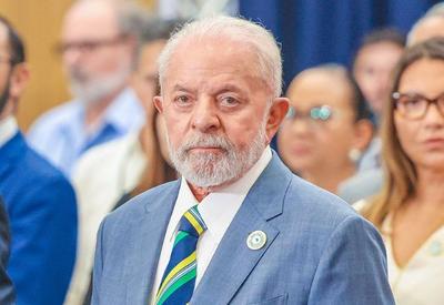 Lula diz que é 'grave' veto de Maduro à candidatura da oposição na Venezuela