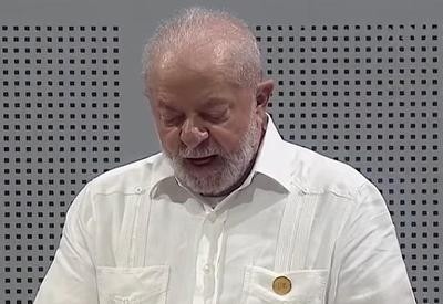 Lula critica embargo a Cuba e defende"reindustrialização sustentável"