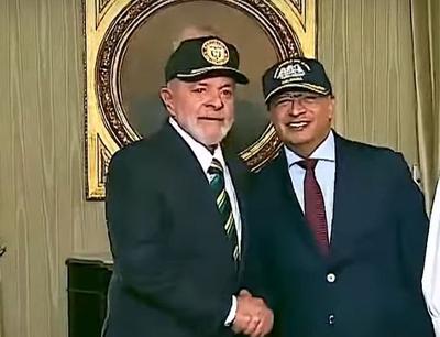 Lula e Gustavo Petro se reúnem na Casa de Nariño, em Bogotá