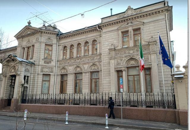 Embaixadores italianos aconselham saída de cidadãos da Rússia