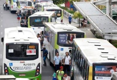 Rodoviários entram em greve por tempo indeterminado no Rio
