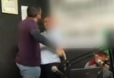 Vídeo: vereador invade estúdio de rádio e dá soco em advogado