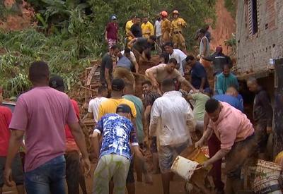 Após chuvas, moradores de Franco da Rocha ficam sem ter para onde ir