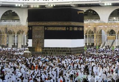 Meca deve receber 1 milhão de muçulmanos após dois anos de restrições