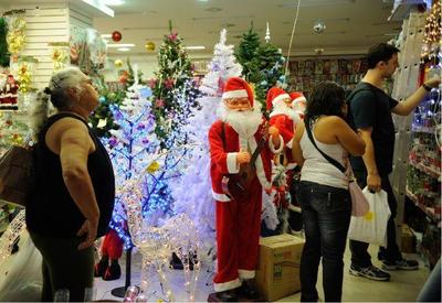 Confederação do comércio prevê aumento de 5% nas vendas de Natal