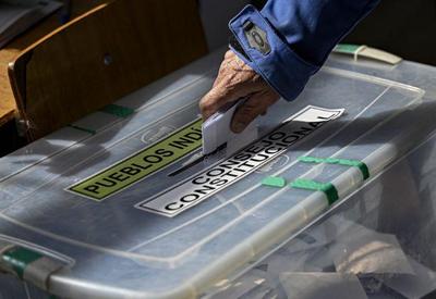 Ultradireita vence eleição para Constituinte no Chile