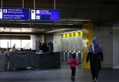 Cerca de 30 afegãos seguem acampados no Aeroporto de Guarulhos