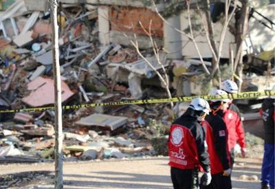Número de mortos após terremoto na Turquia e Síria passa de 17 mil