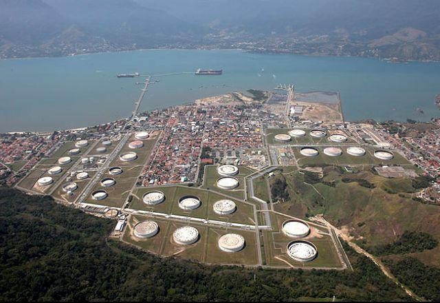 Oleoduto da Petrobras em São Sebastião tem 5 pontos considerados críticos