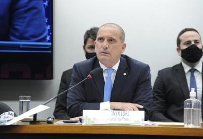 Bolsonaro edita MP que recria o Ministério do Trabalho