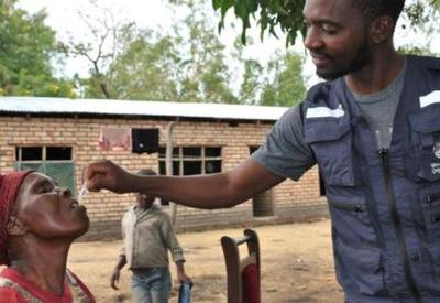 Onze países africanos sofrem com surto de cólera