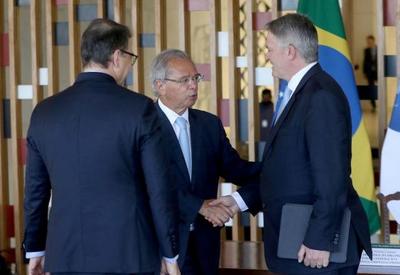 Brasil entrega memorando e inicia processo para entrar na OCDE