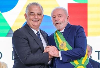 Governo Lula cria ministério que será ocupado por Márcio França