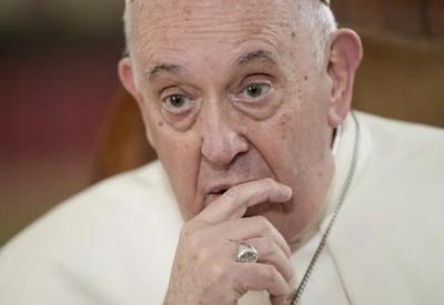 'Homossexualidade não é crime', diz Papa Francisco