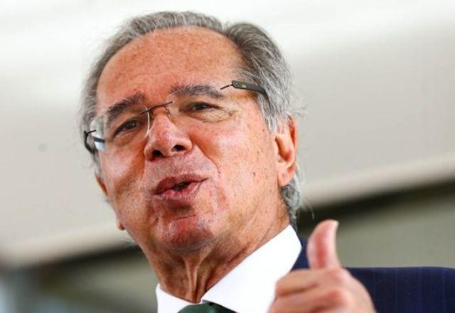 ...E o Paulo Guedes, hein?