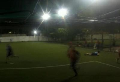 Jovem é assassinado durante partida de futebol em Olinda (PE)