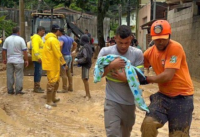 Chuvas no litoral paulista: número de mortos sobe para 48
