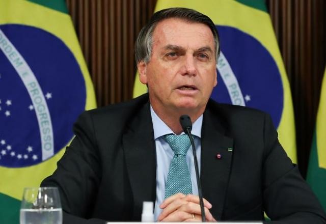 Após impasse com Congresso, Bolsonaro sanciona Orçamento de 2021