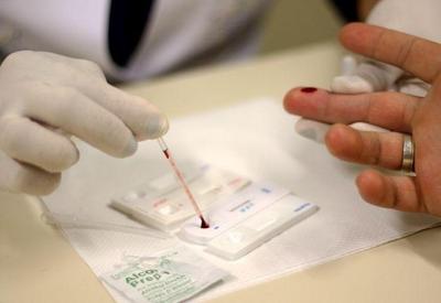 Hepatite C: prefeitura de SP oferece testes gratuitos em estações do metrô