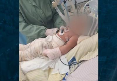 RJ: hospital afasta enfermeira envolvida no caso de bebê queimada no banho