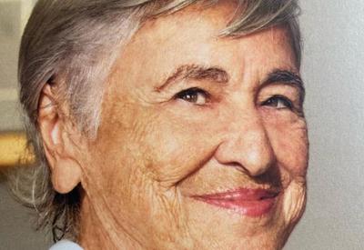 Renata Pallottini, escritora, poeta e ensaísta, morre aos 90 anos