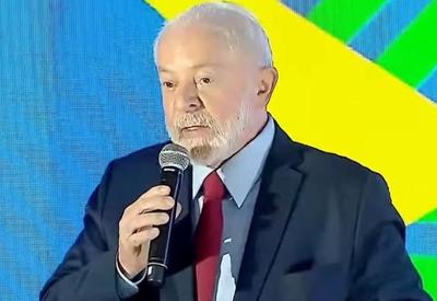Lula diz que governo trabalha para garantir "estabilidade fiscal"