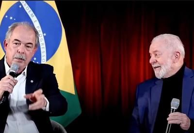 Lula: "Bolsonaro abriu a caixa-preta do BNDES e encontrou a cara dele, a da mentira"