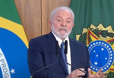 Lula promete Transnordestina e defende "repor" o que foi tirado do Nordeste