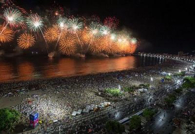 Após 2 anos suspensa, festa de Réveillon de Copacabana está de volta