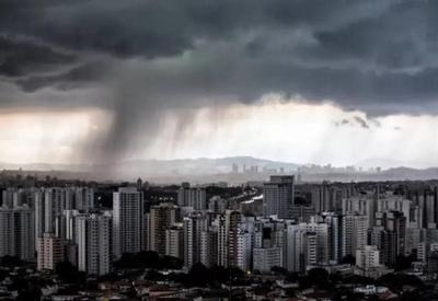 Rio Grande do Sul e Santa Catarina têm alerta de temporais a partir de hoje