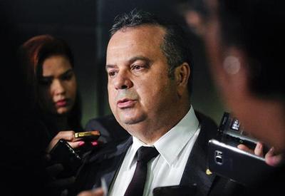 Poder Expresso: PL de Bolsonaro mira STF e lança candidato ao Senado