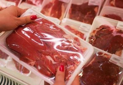 China libera importação de carne bovina com autorização prévia a embargo