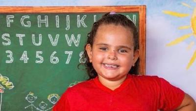 Menina de seis anos morre após ser baleada dentro de carro em Minas Gerais