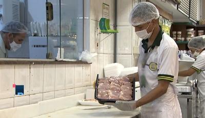 Preço do frango cai 11% e Brasil bate recorde de exportação de carne de ave