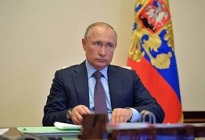 Presidente da Rússia diz que se revacinou contra a covid-19