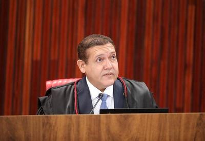 Nunes Marques vota contra inelegibilidade de Bolsonaro; placar é de 4x2