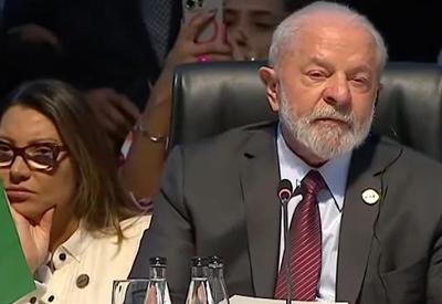 No Brics, Lula critica aumento da desigualdade e diz que "o mundo andou para trás"