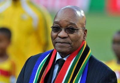 Justiça determina volta de ex-presidente sul-africano à prisão