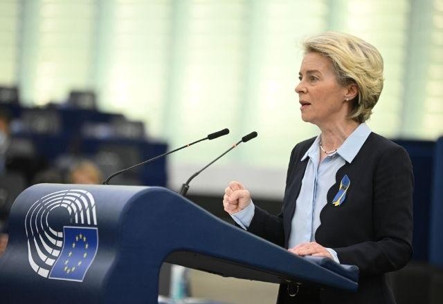 UE diz que criará tribunal para investigar e julgar crimes de guerra russos
