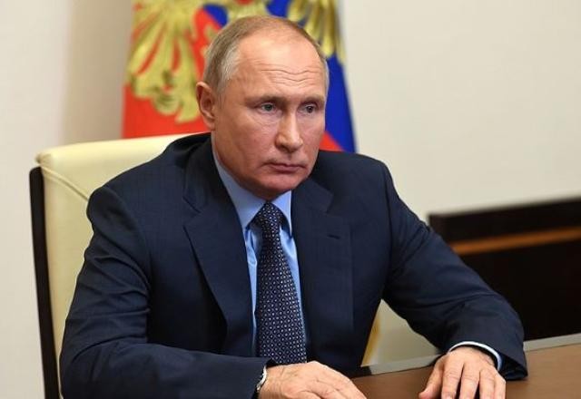 Putin vai reconhecer independência de regiões separatistas da Ucrânia